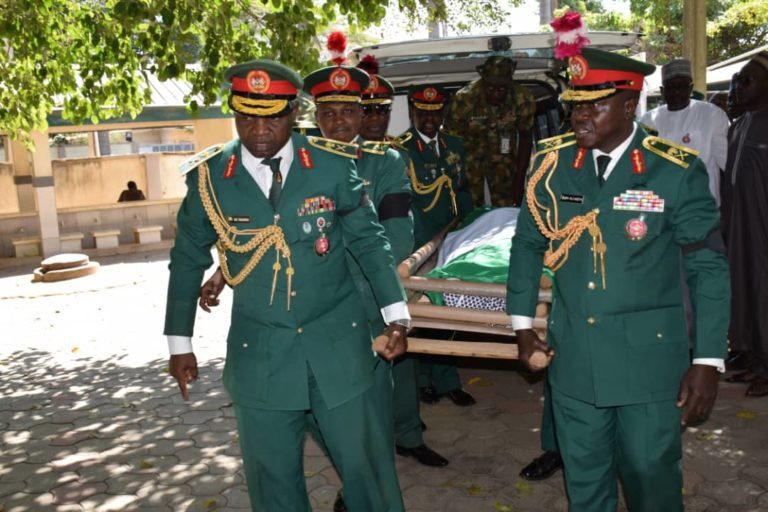 21 Gun Salute As Former COAS Goes Home