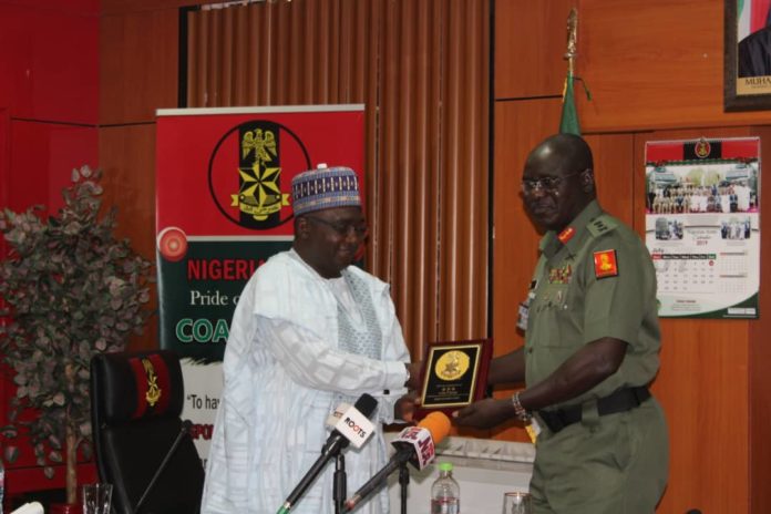 NIPR President with the Chief of Army Staff