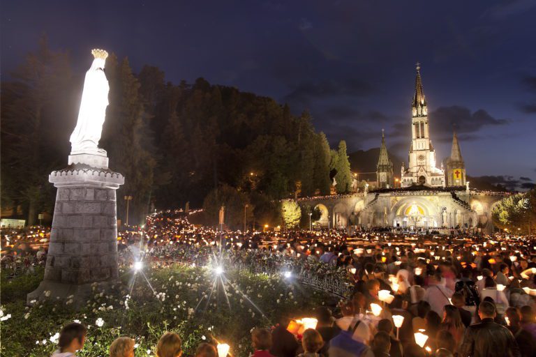 Pilgrims cautioned of rising pickpocketing in Lourdes