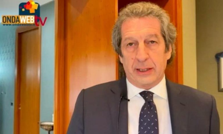 Coronavirus: Italian medical chief dies as death toll reaches 1,000