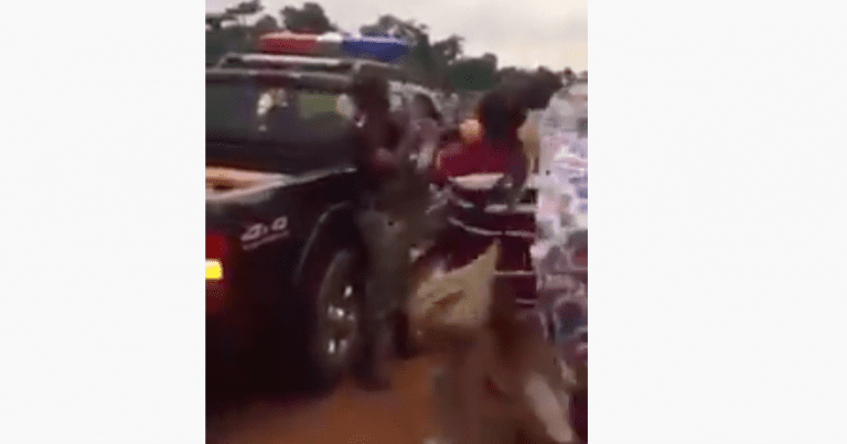 JUST IN: Two Police officers arrested for Fighting in Edo State [PHOTOS]