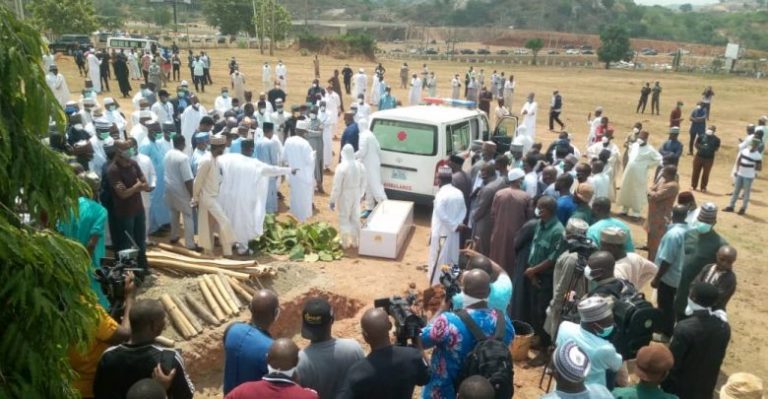 Buhari’s aides, other attendees of Abba Kyari funeral test negative to COVID-19