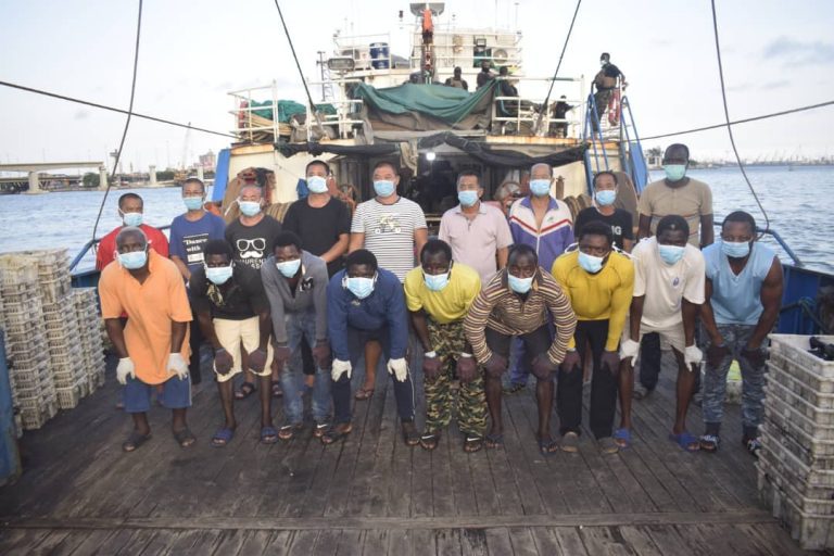 Nigerian Navy Arrests 10 Pirates, Recues 18 Chinese Vessel Crew Members