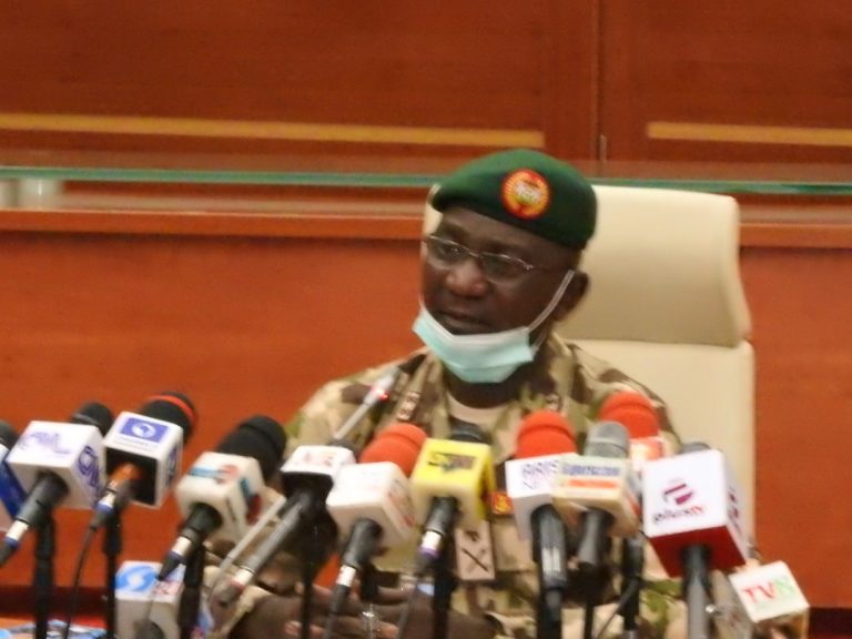 Fleeing Bandits: ‘Do not panic, we are in control’, DHQ assures residents of Northwest, Central states