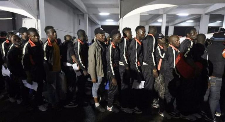 FG charges Nigerians $1700 for flight from US