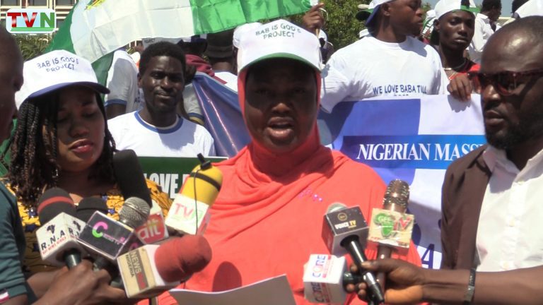Women, youths hold rally in support of Buhari’s administration 