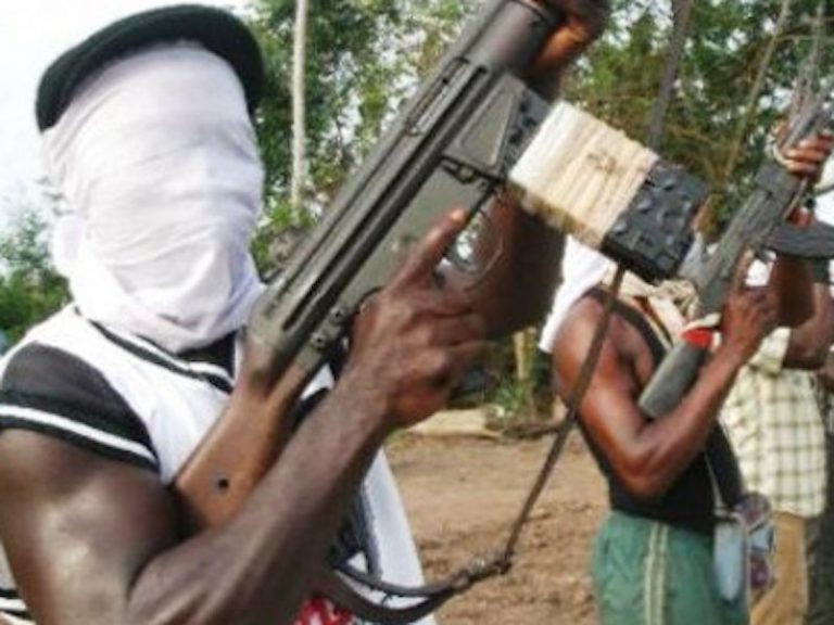 Pandemonium as armed robbers invade Resorts in Mararaba