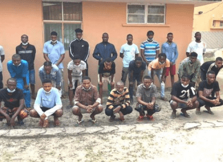 EFCC arrests 28 internet fraud suspects