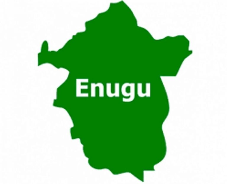 Roads in Enugu are being reconstructed after 150 shops were demolished: Traders took advantage of the situation.