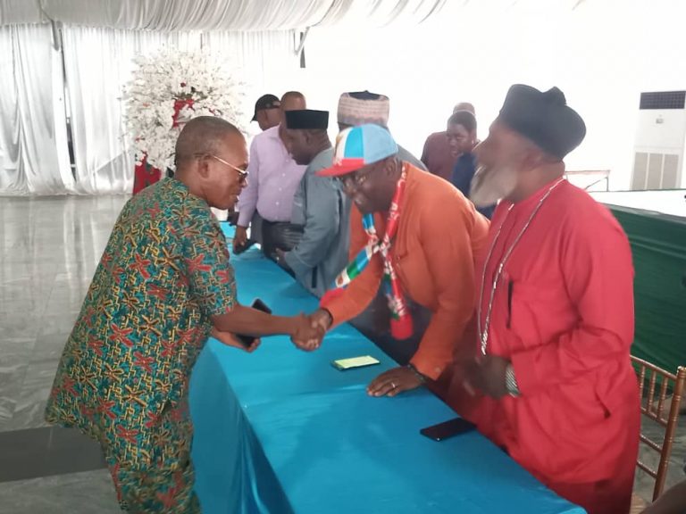Ex-minister, Sam Ode, interacts with Benue APC stakeholders in Minda