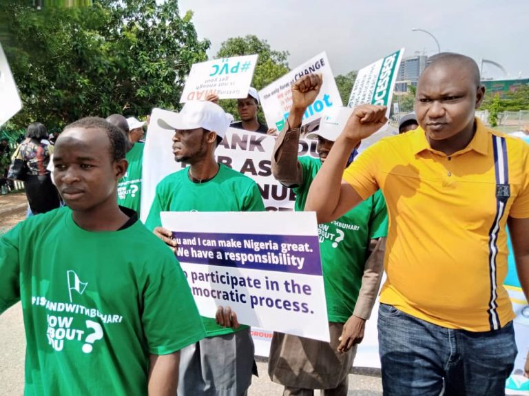 PHOTOS: Some well-meaning Nigerians today held a peaceful rally in support of President Muhammadu Buhari