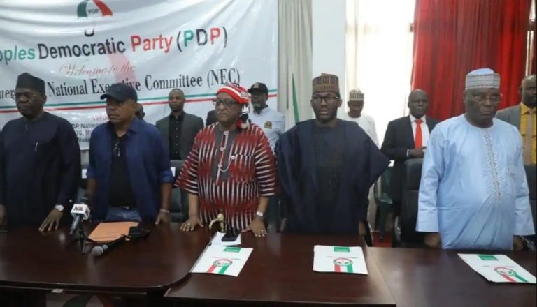 Another governor defected to the APC, prompting the PDP to call an emergency meeting