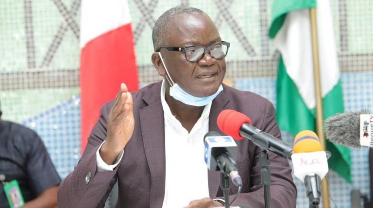 Ortom congratulates Lawan, Gbajabiamila, and others on the re-establishment of the Benue constituency
