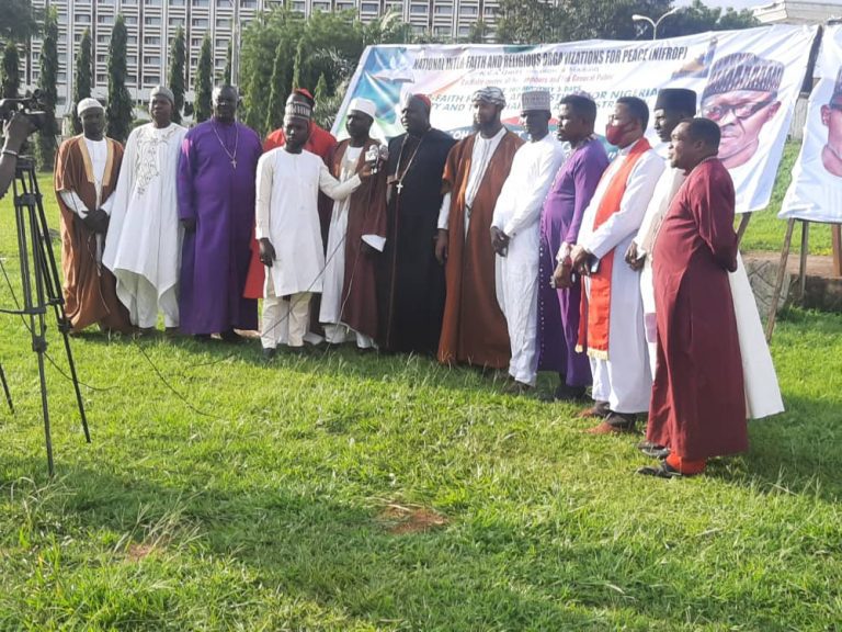 Interfaith clerics end 3-day prayer to intercede for Buhari’s administration, insecurity
