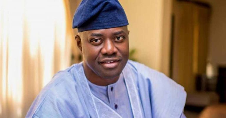 Professionals and religious leaders are being urged to participate in politics by Makinde