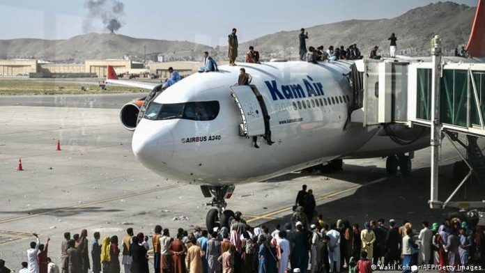 US asked American airlines to assist in the evacuation of Afghans