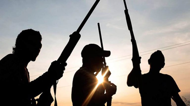 BREAKING: Armed robbers attack bank in Osun