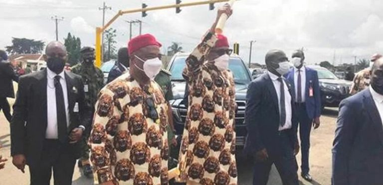 Breaking: Buhari meets with leaders from the South-East, in Imo