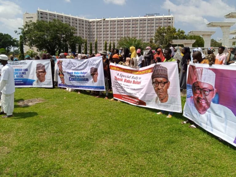 FRSC boss, NSCDC counterpart hailed as group holds thank-you rally for Buhari