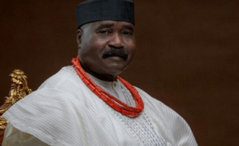 EFCC interrogates former Edo Gov Lucky Igbinedion over an alleged N1.6 billion fraud