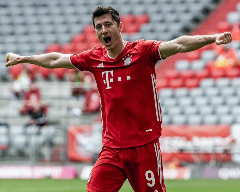 No need to talk about it, Mueller backs Lewandowski for the Ballon d’Or