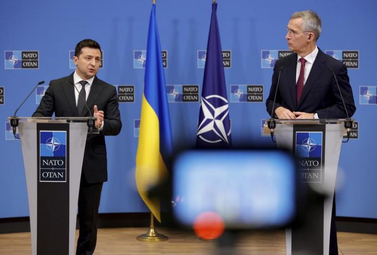 NATO, EU call for de-escalation of tensions between Russia, Ukraine