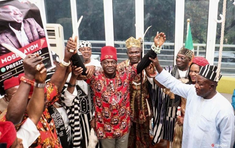 Ayom consults with Mzough-U-Tiv about his presidential ambitions in 2023