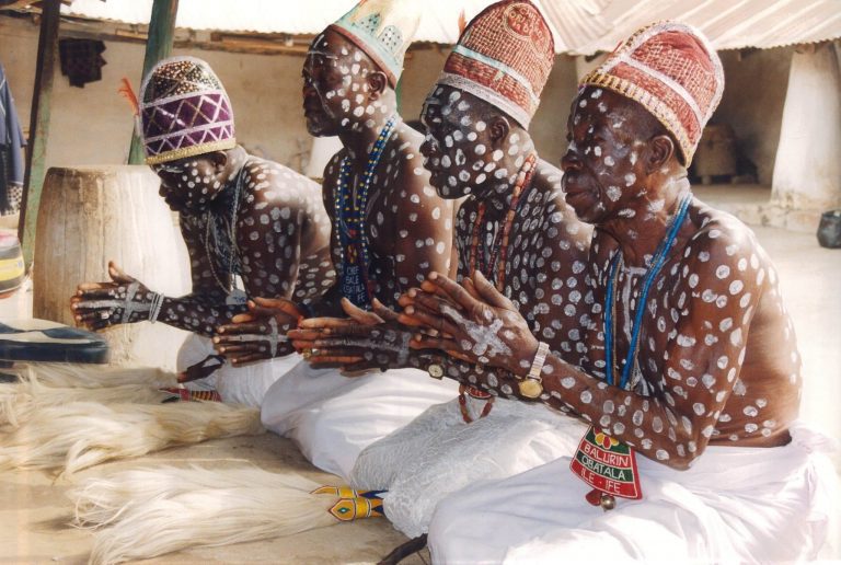 Traditionalists in Ogun slam the Burial Rites Law, claiming that dead monarchs have no rights