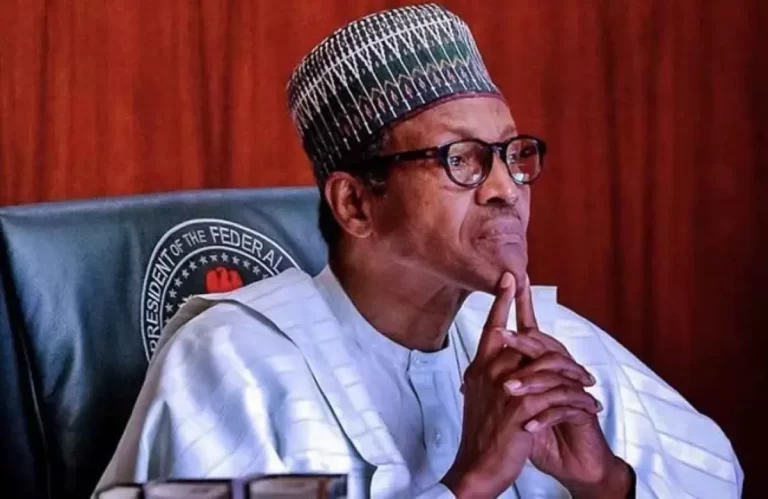 Buhari apologizes to citizens for difficulty caused by petrol, electricity shortages