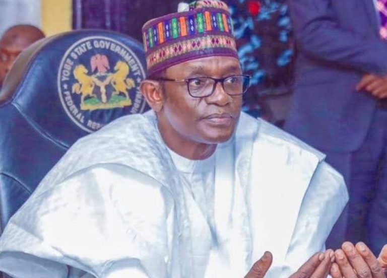 Buni returns to Nigeria and takes over as chairman of APC