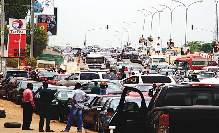 Fuel subsidy: Long lines resurface in Osun