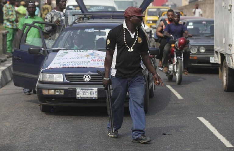 OPC officers in Ogun detain a suspect in robbery