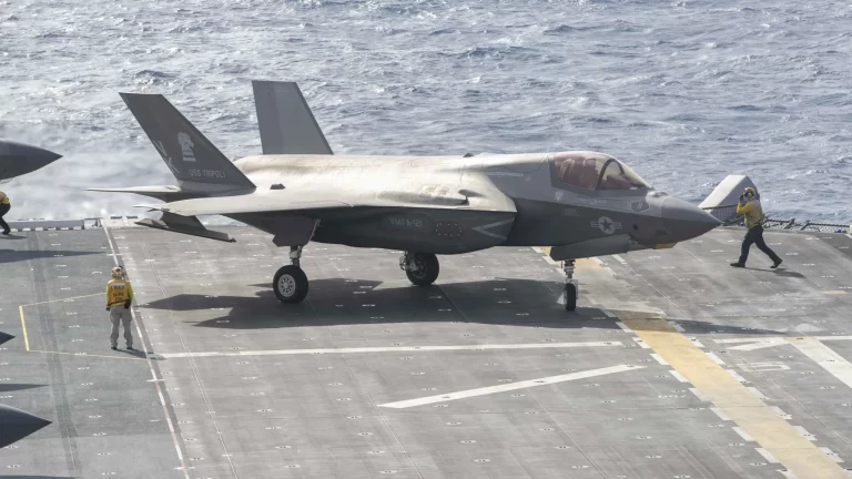 US military seeks public in locating missing fighter jet