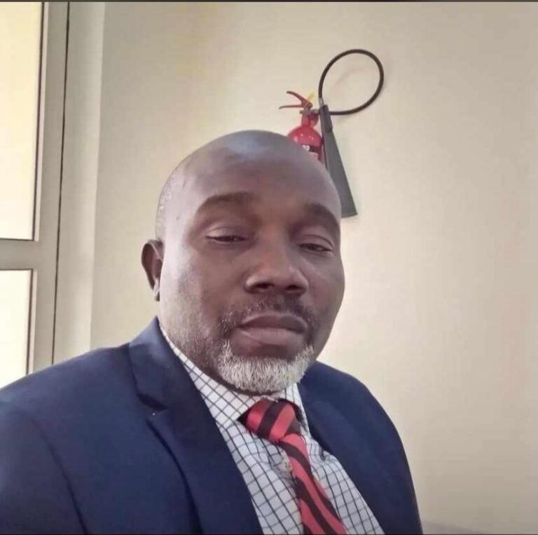 Senior lecturer, Ayodele Ojediran slumps, dies in his office