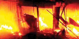 10 shops razed in Abuja market fire