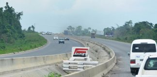 Commuters lament as ‘one chance’ robbers invade Lagos-Ibadan Expressway