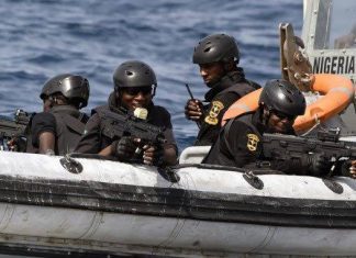 Navy intercepts 193 bags of narcotics, arrests suspect