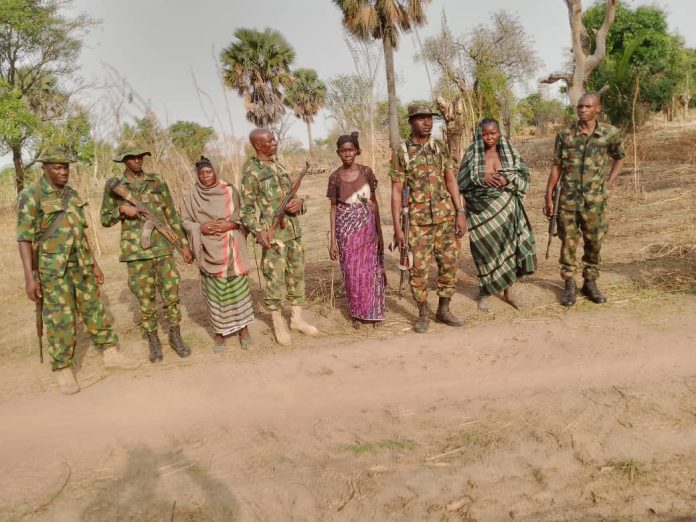 Soldiers rescue 16 abducted Sokoto children, woman