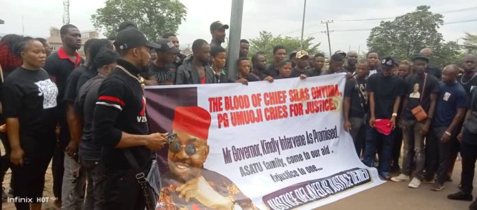 Youths protest killing of Anambra community leader