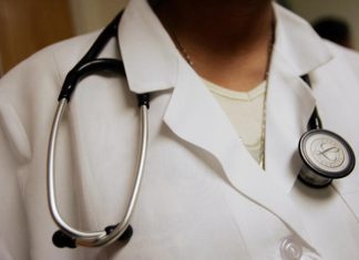 Stay back to salvage Nigeria, FG urges doctors