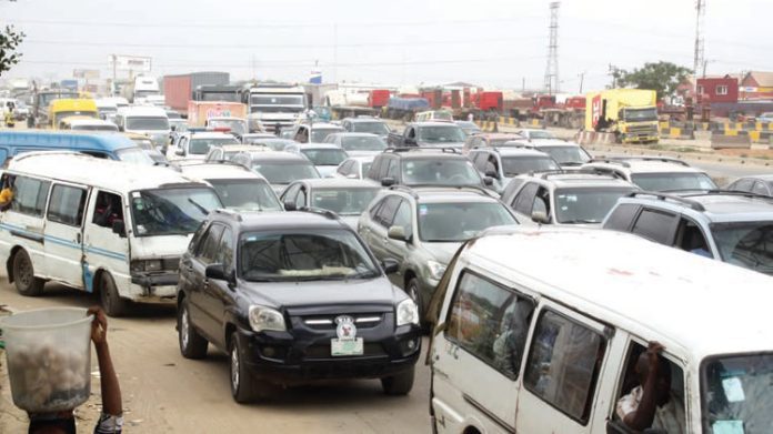 Two fallen trucks worsen gridlock on Lagos -Ibadan Expressway, commuters groan