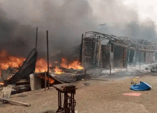 Fire razes 10 shops in Ogun market