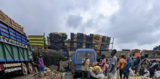 Lagos shuts market over poor sanitation