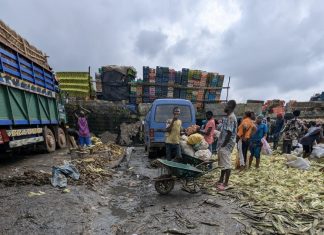 Lagos shuts market over poor sanitation