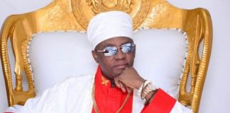 Oba of Benin receives two looted artefacts from US