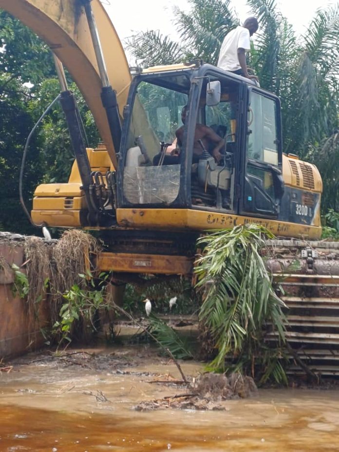 Ogun dredges rivers, streams to prevent flooding