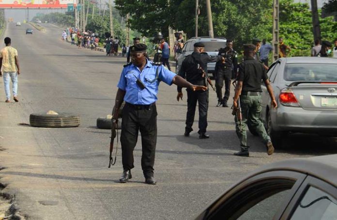 Passengers accuse policemen of extortion on Anambra roads