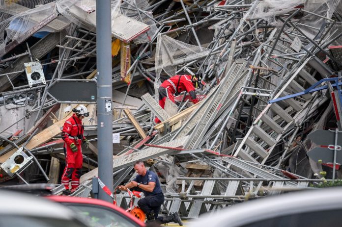 Three killed in Swiss scaffolding collapse