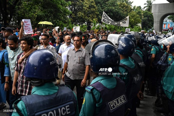 Bangladesh students call for nationwide civil disobedience