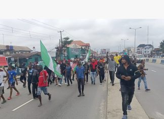 #EndBadGovernanceInNigeria protest begins in Rivers